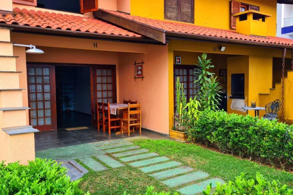 100Mts Da Praia Com Churrasqueira, Piscina E Wi-Fi คารากัวตาตูบา ภายนอก รูปภาพ